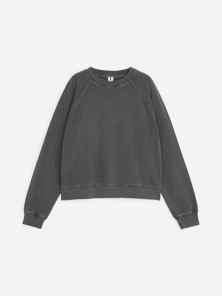 Sweat Shirt
